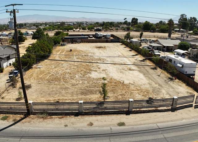 Property at 64 Sterling Rd, Bakersfield, CA 93307