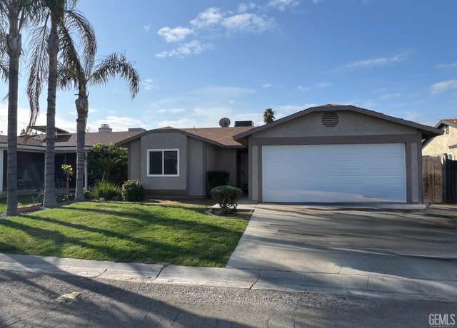 Property at 4617 Country Wood Ln, Bakersfield, CA 93313, 2 beds, 2 baths