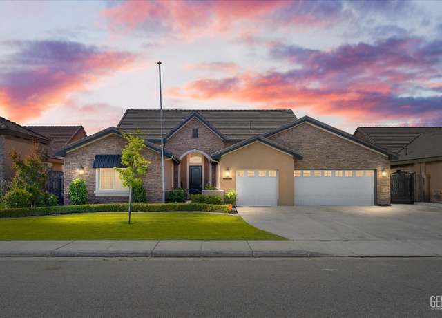 Property at 14631 Blue Stream Ave, Bakersfield, CA 93314, 4 beds, 2.5 baths