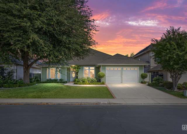 Property at 1904 Wedgemont Pl, Bakersfield, CA 93311, 3 beds, 3.5 baths