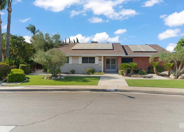 Property at 665 Hofman Dr, Shafter, CA 93263, 3 beds, 2 baths