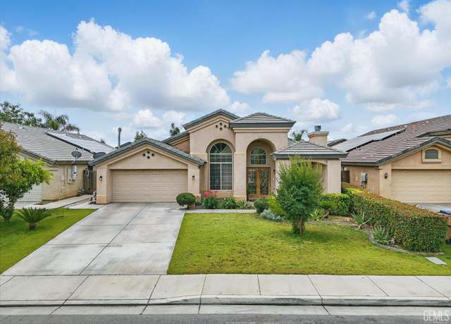 Property at 10113 Saint Albans Ave, Bakersfield, CA 93311, 5 beds, 2 baths