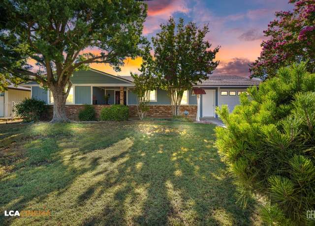 Property at 416 River Oaks Dr, Bakersfield, CA 93309, 2 beds, 2 baths