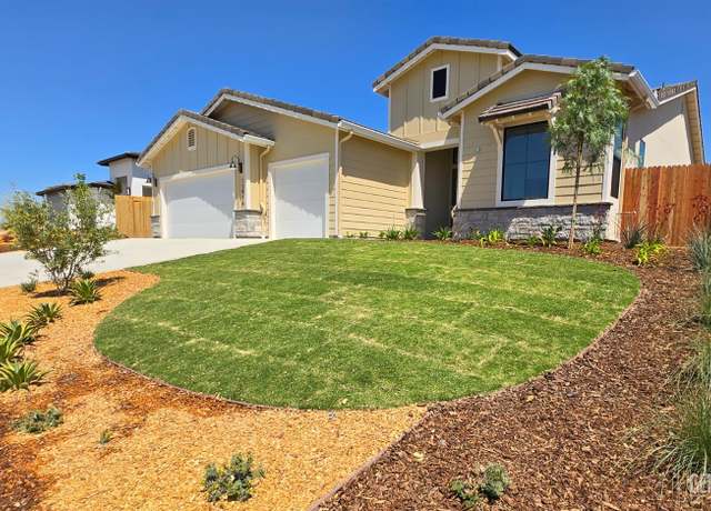 Property at 11916 Pendulum Dr, Bakersfield, CA 93306, 4 beds, 3 baths
