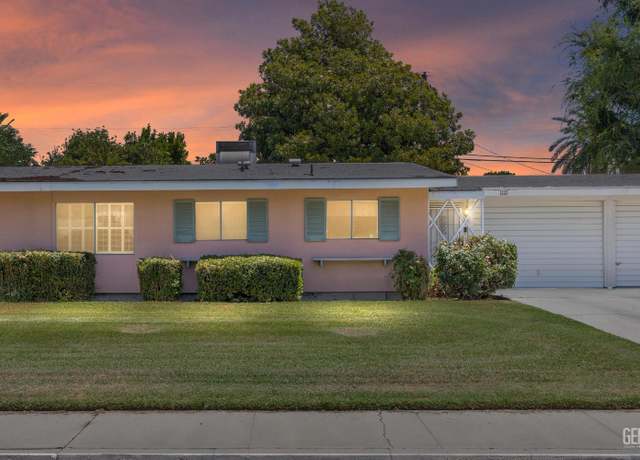 Property at 1112 Pebble Beach Dr, Bakersfield, CA 93309, 2 beds, 2 baths