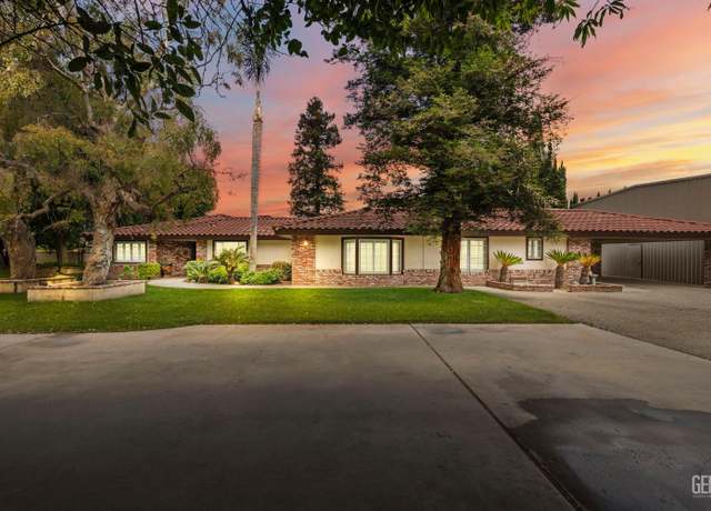 Property at 3616 Three Bars St, Bakersfield, CA 93314, 4 beds, 3.5 baths