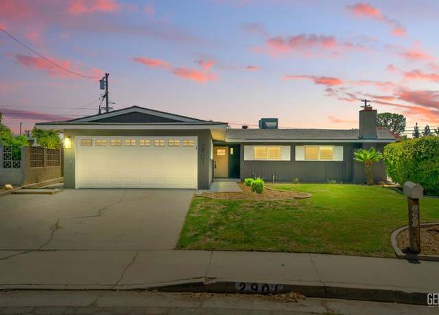 Property at 2901 Dwight St, Bakersfield, CA 93306, 3 beds, 2 baths