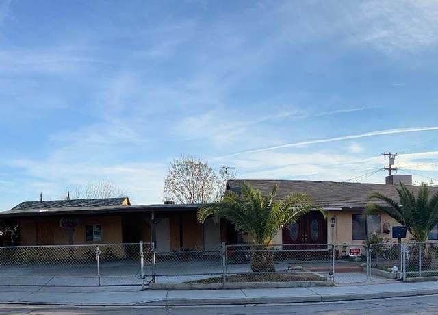 Property at 8309 Paradise Rd, Lamont, CA 93241, 5 beds, 2 baths