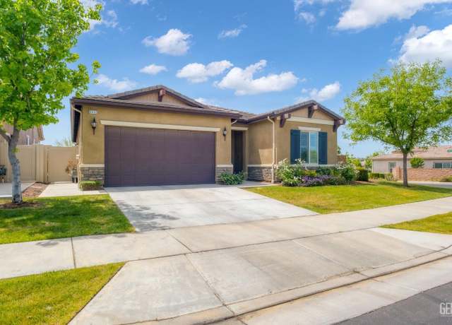 Property at 9903 Francois Ln, Bakersfield, CA 93306, 2 beds, 2 baths