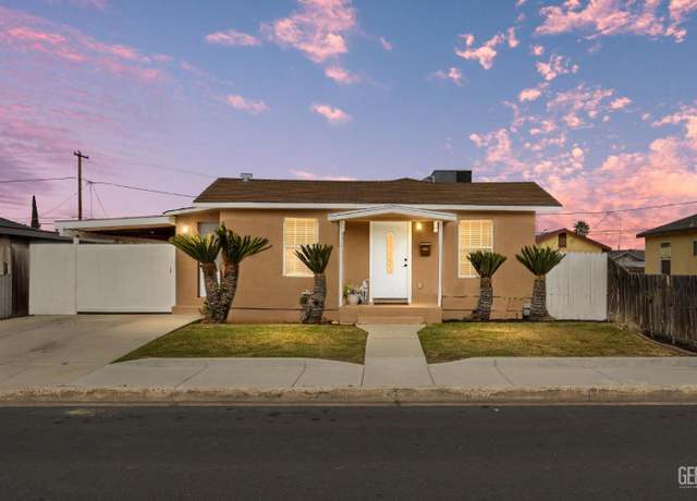 Property at 1532 3rd St, Wasco, CA 93280, 3 beds, 1.75 baths