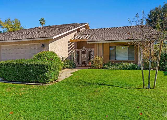 Photo of 1700 Ashe Rd #4, Bakersfield, CA 93309