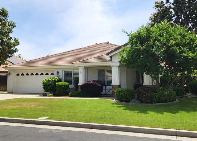 Property at 8707 Beau Maison Way, Bakersfield, CA 93311, 3 beds, 2 baths