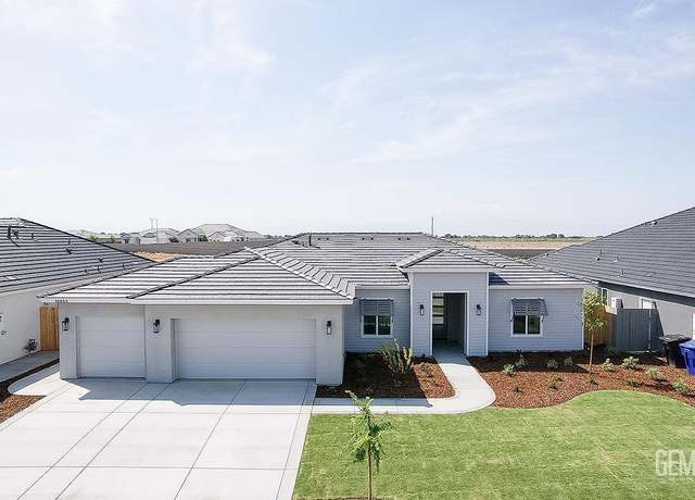 Property at 16627 Chloe Ct, Bakersfield, CA 93314, 4 beds, 2 baths