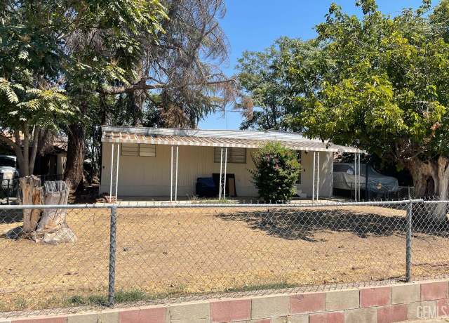 Property at 624 Hood Dr, Bakersfield, CA 93308, 2 beds, 1 bath