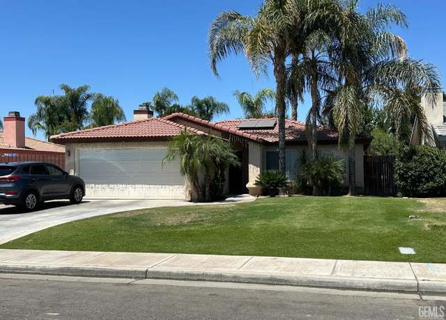 Property at 5314 Summer Cypress Dr, Bakersfield, CA 93313, 3 beds, 2 baths