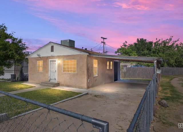 Property at 221 Wood St, Bakersfield, CA 93307, 2 beds, 2 baths