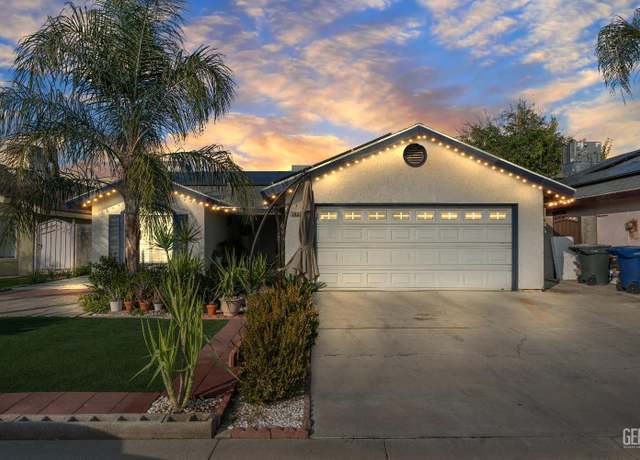 Property at 1837 18th Ave, Delano, CA 93215, 4 beds, 2 baths