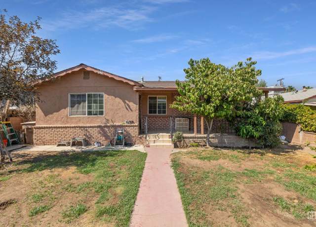 Property at 1306 Lincoln St, Bakersfield, CA 93305, 6 beds, 3 baths