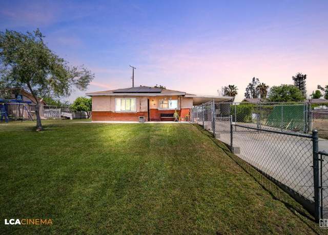 Property at 1628 Tejon St, Bakersfield, CA 93305, 3 beds, 1 bath