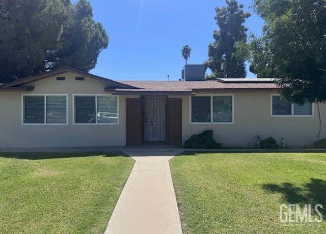 Property at 3119 University Ave, Bakersfield, CA 93306, 3 beds, 2 baths