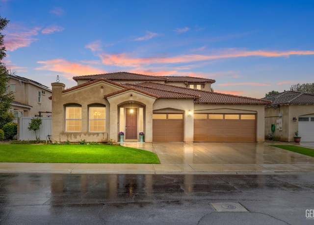 Property at 9221 Via Lugano, Bakersfield, CA 93312, 4 beds, 2.5 baths