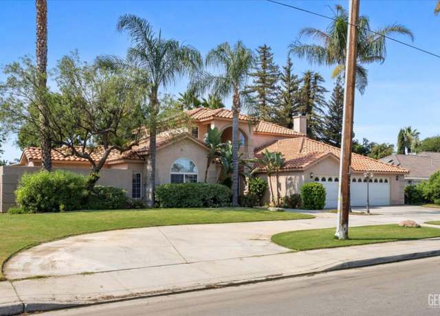 Property at 11407 Palm Ave, Bakersfield, CA 93312, 5 beds, 3.5 baths
