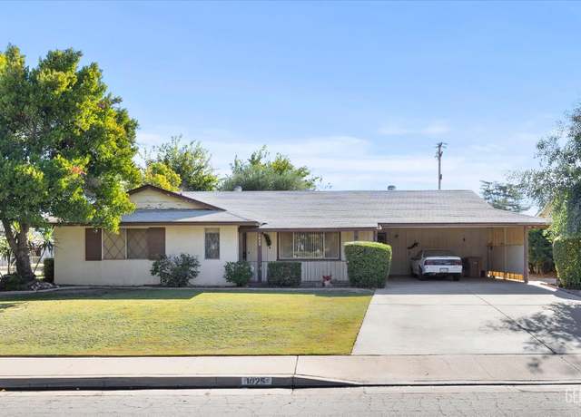 Photo of 1025 Cherry Hills Dr, Bakersfield, CA 93309