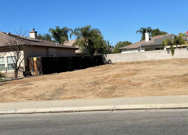 Property at 12600 Hawaii Ln, Bakersfield, CA 93312