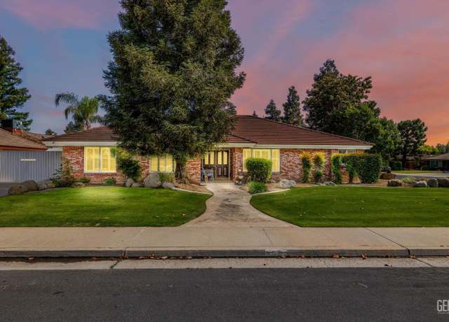 Property at 6907 Lassalette Dr, Bakersfield, CA 93308, 4 beds, 2.75 baths