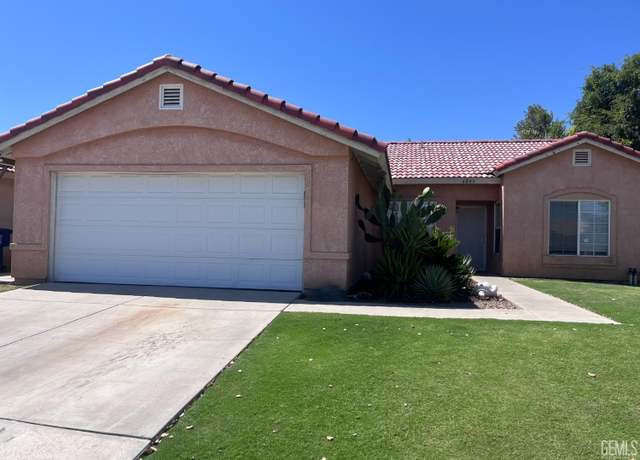 Property at 6009 Georgia Pine Way, Bakersfield, CA 93313, 3 beds, 2 baths