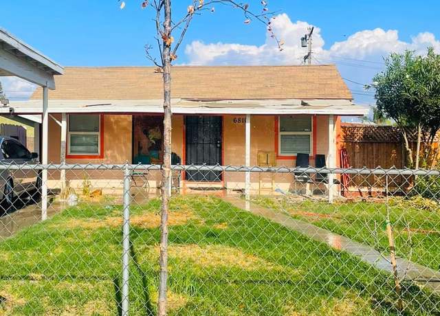 Property at 6810 Betty St, Bakersfield, CA 93307, 2 beds, 1 bath