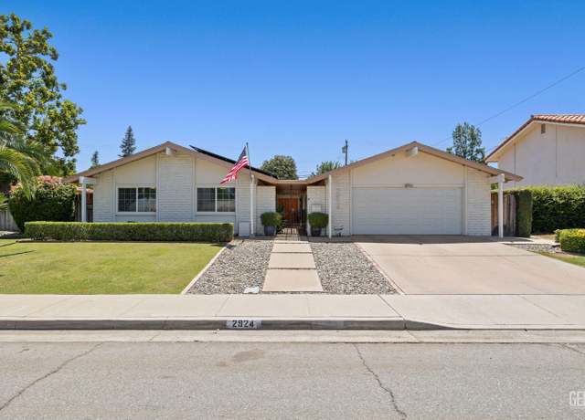 Property at 2924 Elm St, Bakersfield, CA 93301, 4 beds, 2 baths
