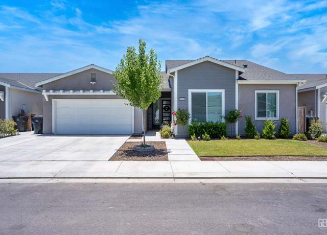 Property at 9405 Parkwood Manor Dr, Shafter, CA 93263, 4 beds, 2 baths