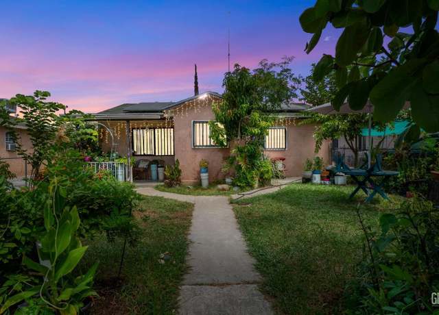 Property at 1914 Monterey St, Bakersfield, CA 93305, 2 beds, 1 bath