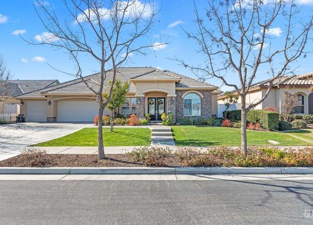 Property at 2811 Barrowby St, Bakersfield, CA 93311, 4 beds, 3 baths