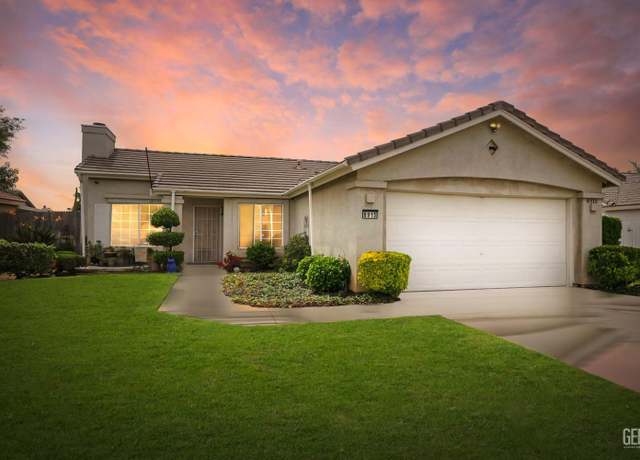 Property at 8915 Chisholm Dr, Bakersfield, CA 93312, 2 beds, 1.75 baths
