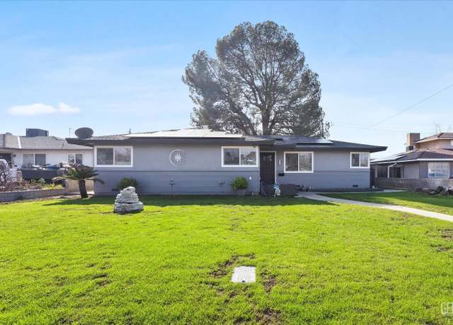 Property at 1513 University Ave, Bakersfield, CA 93305, 3 beds, 2 baths