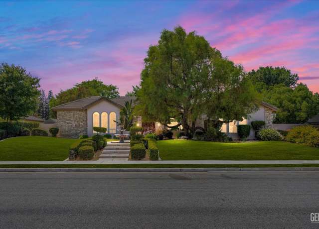 Property at 1001 Paxton Way, Bakersfield, CA 93312, 5 beds, 3 baths