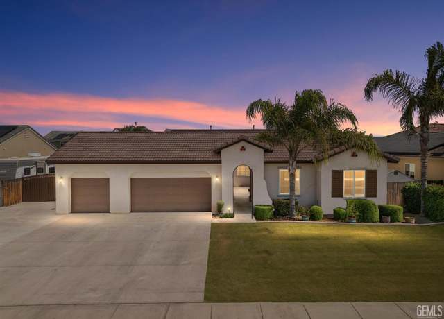Property at 15420 Saint Clement Way, Bakersfield, CA 93314, 5 beds, 4 baths