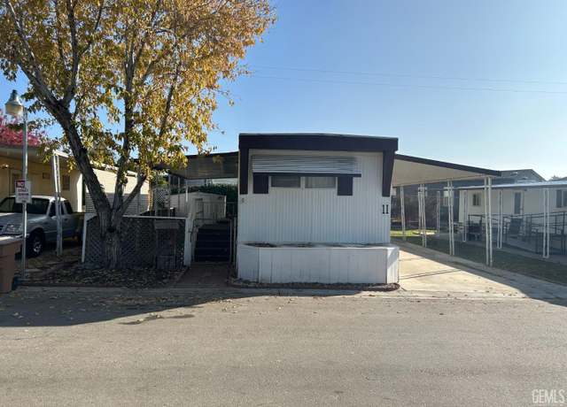 Property at 900 James Rd #11, Bakersfield, CA 93308, 2 beds, 1.5 baths