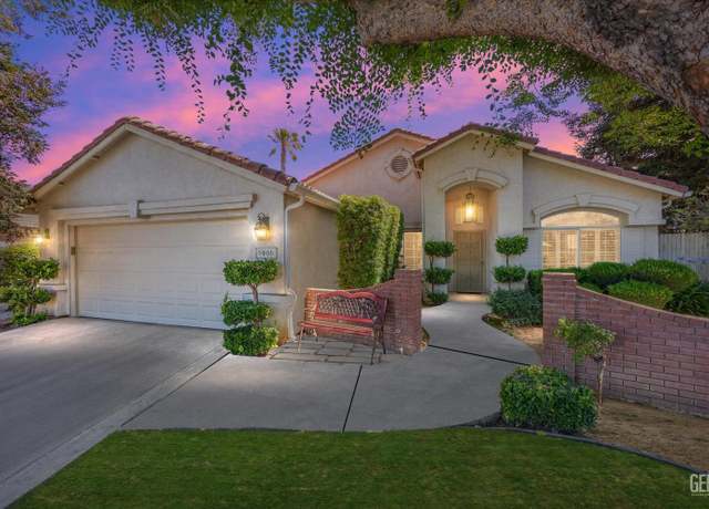 Property at 9000 Willamette Ct, Bakersfield, CA 93312, 4 beds, 2 baths
