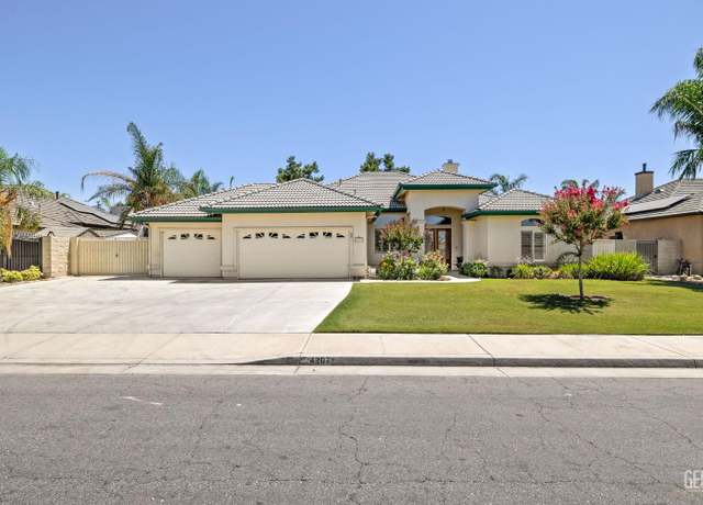 Property at 4207 Crystal Lake Dr, Bakersfield, CA 93313, 4 beds, 3 baths