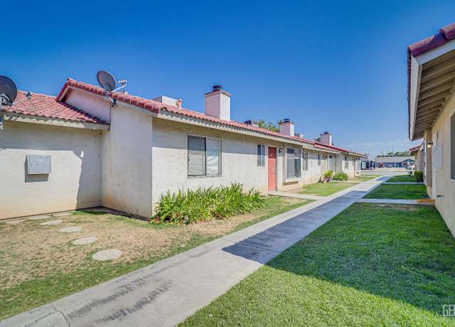 Property at 4418 White Ln, Bakersfield, CA 93309