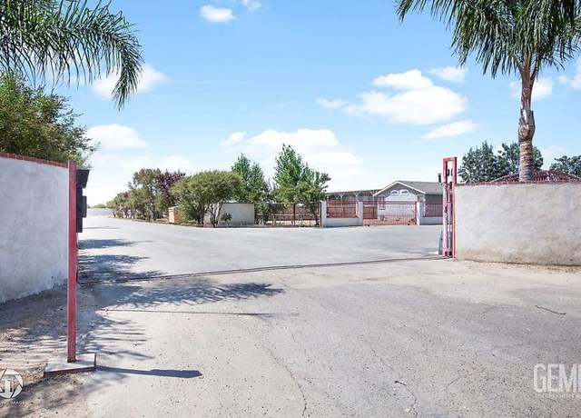 Property at 30555 Burbank St, Shafter, CA 93263