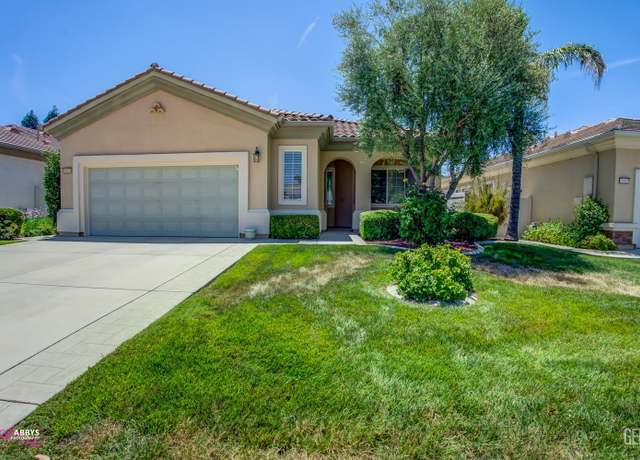 Property at 14019 Park Palisades Dr, Bakersfield, CA 93306, 2 beds, 2 baths
