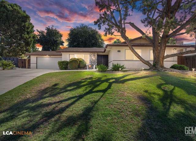 Property at 1800 Weyburn Way, Bakersfield, CA 93309, 3 beds, 2.5 baths