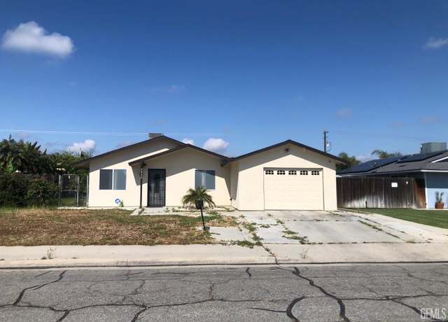 Property at 1533 Pine St, Wasco, CA 93280, 3 beds, 2 baths