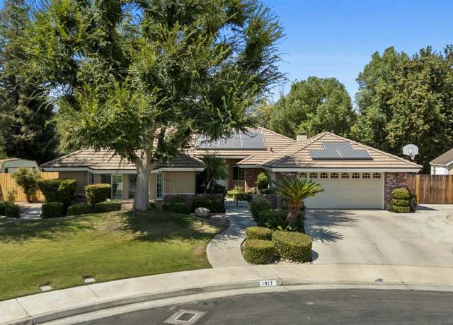 Property at 1917 Camden Oak Ct, Bakersfield, CA 93311, 3 beds, 2 baths