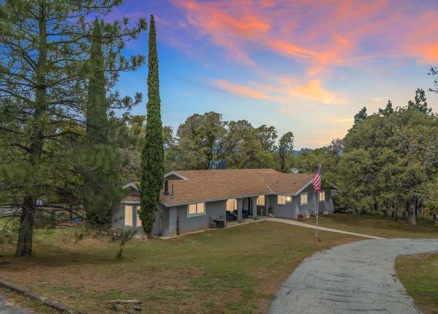 Property at 19857 Adalante Ct, Tehachapi, CA 93561, 3 beds, 2 baths