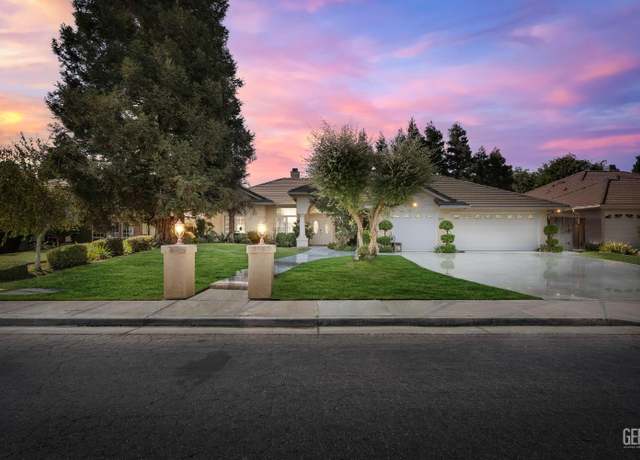 Property at 10409 Within Heights Dr, Bakersfield, CA 93311, 4 beds, 3 baths